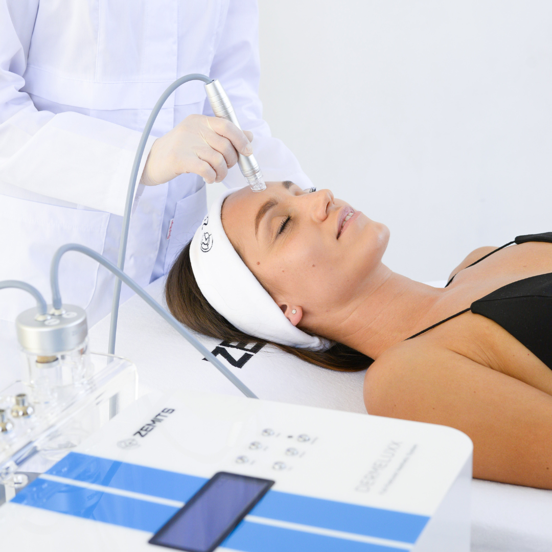 Zemits DermeLuxx PRO Palkittu HydroDiamond™-järjestelmä