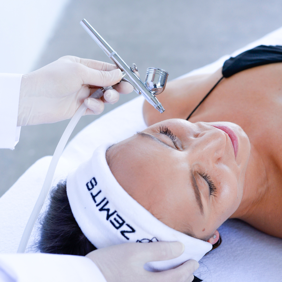 Zemits DermeLuxx PRO Palkittu HydroDiamond™-järjestelmä